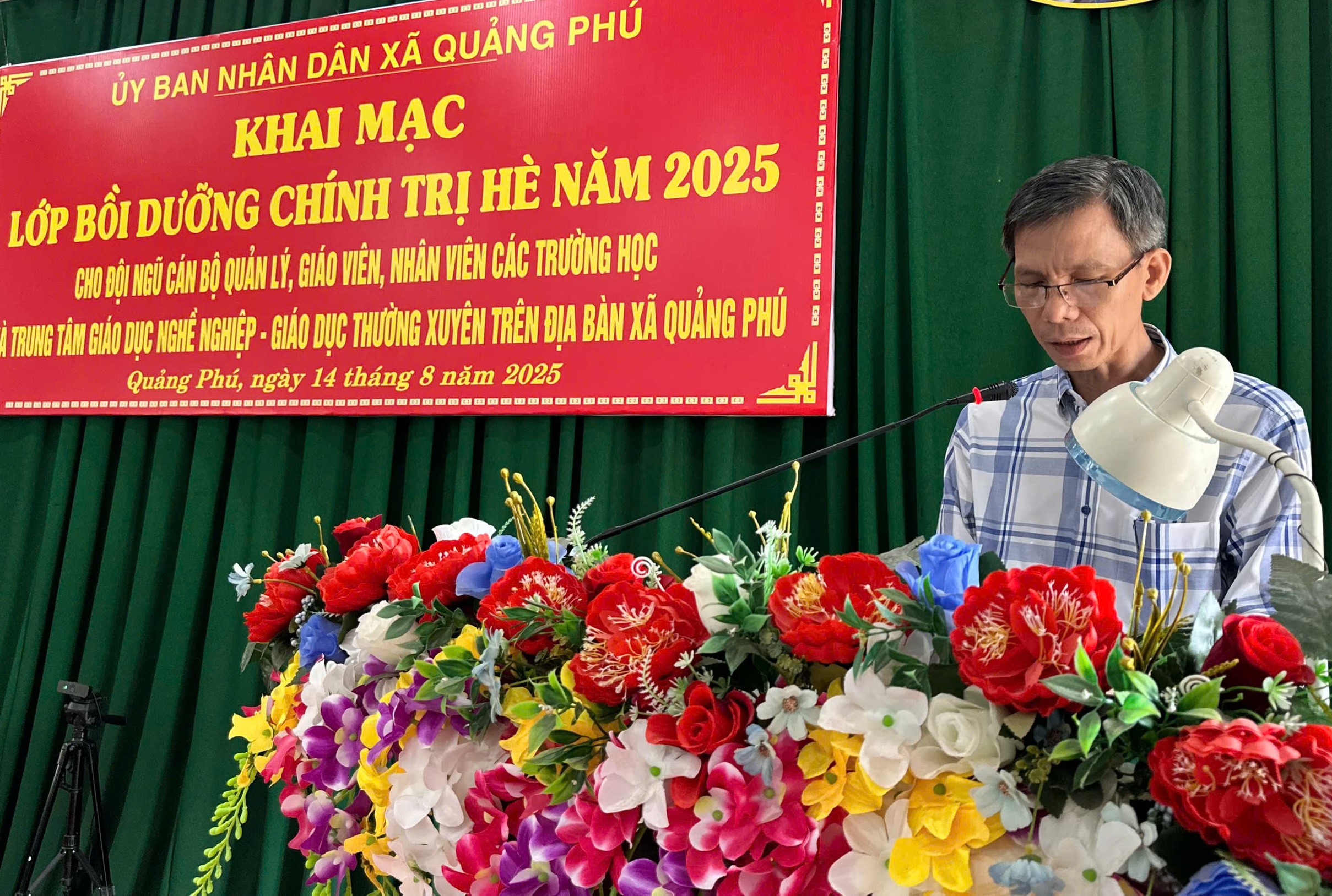 Xã Quảng Phú khai mạc lớp bồi dưỡng chính trị hè năm 2025